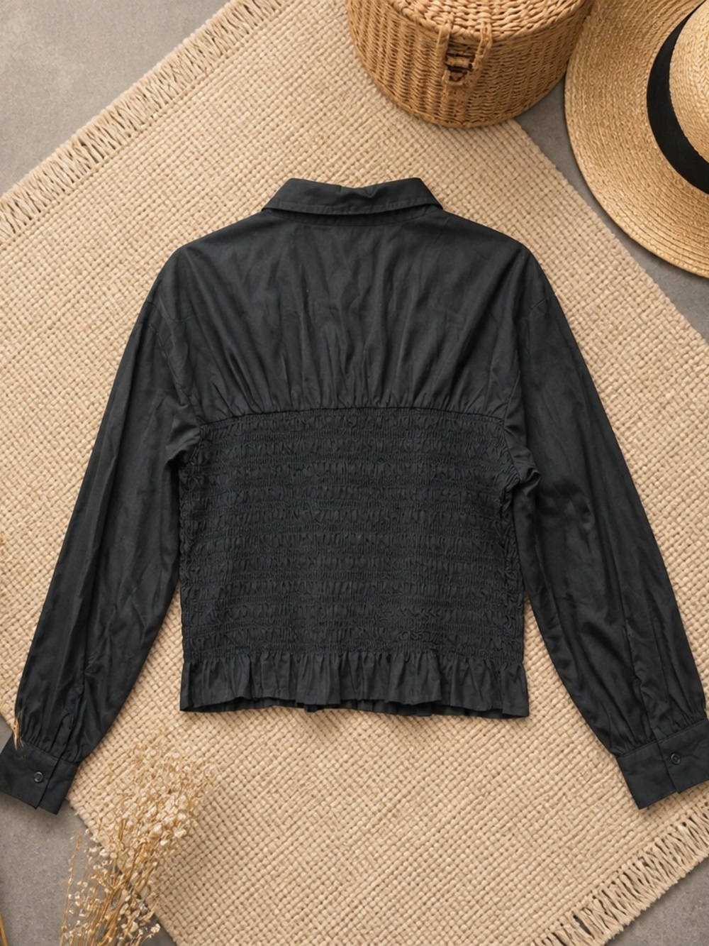 Gap Black Smocked Long-Sleeve Women's Top